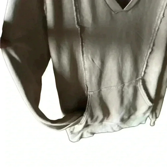 Crescent Drive plush French loop terry sweatshirt. Size xl. Soft . nwot. - Picture 4 of 9